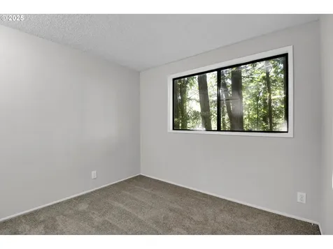 2757 Kismet Way Eugene OR 97405