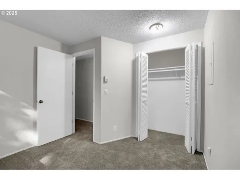2757 Kismet Way Eugene OR 97405