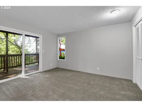 2757 Kismet Way Eugene OR 97405