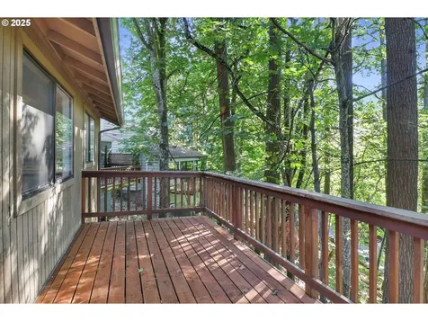 2757 Kismet Way Eugene OR 97405