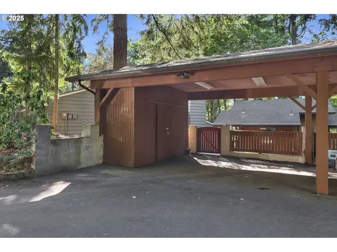 2757 Kismet Way Eugene OR 97405