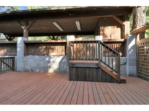 2757 Kismet Way Eugene OR 97405