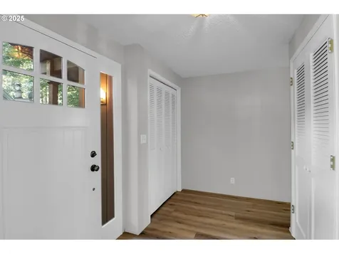 2757 Kismet Way Eugene OR 97405
