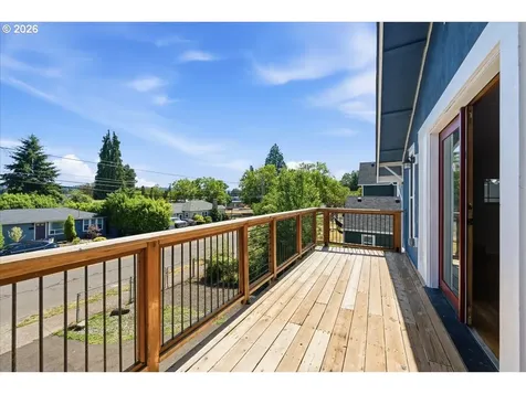 340 E Gloucester Street Gladstone OR 97027