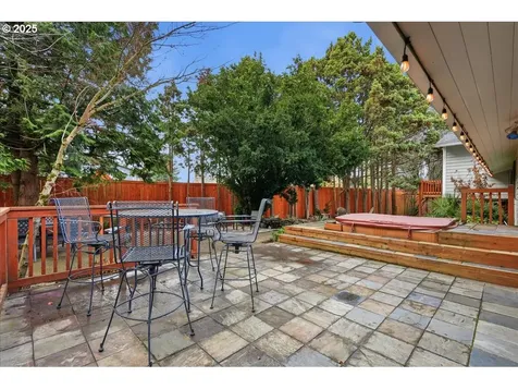 1371 NE Barnes Court Gresham OR 97030