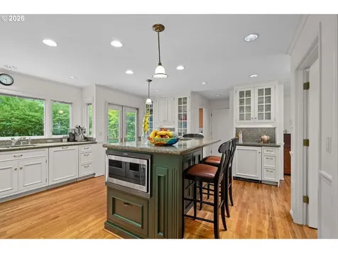6576 SW Boundary Street Portland OR 97225