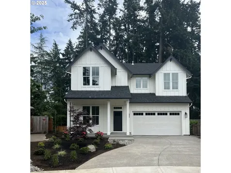 8742 SW Shawn Place Portland OR 97223
