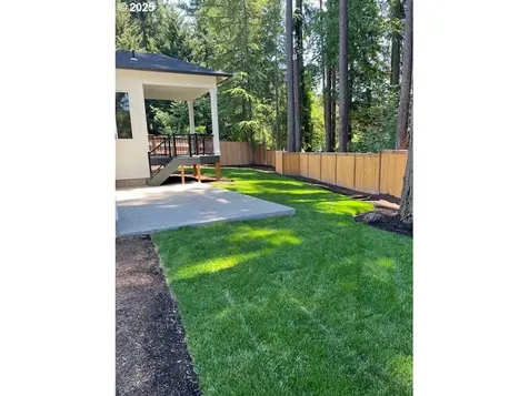 8742 SW Shawn Place Portland OR 97223