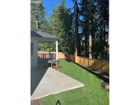 8742 SW Shawn Place Portland OR 97223
