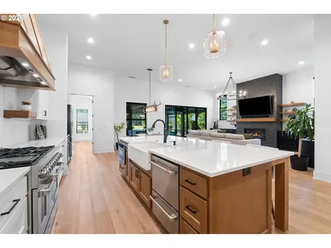 12394 SE Yoakum Lane Happy Valley OR 97086