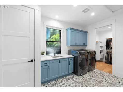 12394 SE Yoakum Lane Happy Valley OR 97086