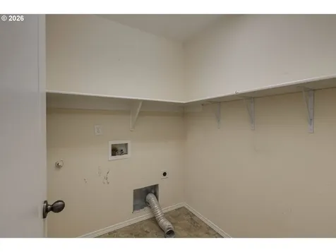 1964 NW Cottonwood Drive Mcminnville OR 97128