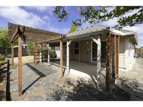 1964 NW Cottonwood Drive Mcminnville OR 97128