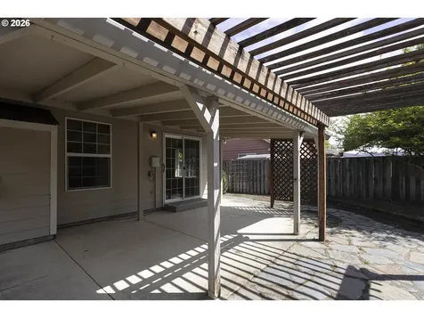 1964 NW Cottonwood Drive Mcminnville OR 97128