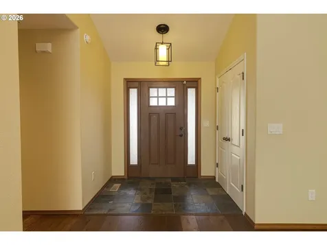 1964 NW Cottonwood Drive Mcminnville OR 97128