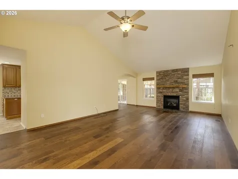 1964 NW Cottonwood Drive Mcminnville OR 97128