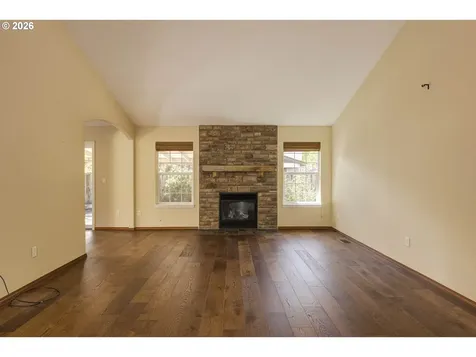 1964 NW Cottonwood Drive Mcminnville OR 97128