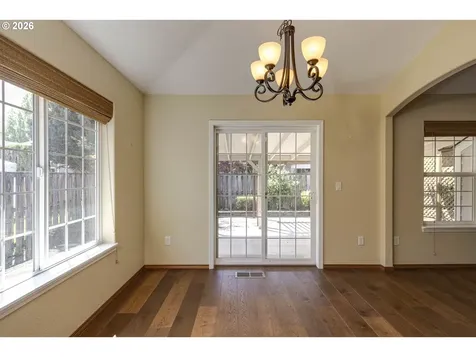 1964 NW Cottonwood Drive Mcminnville OR 97128