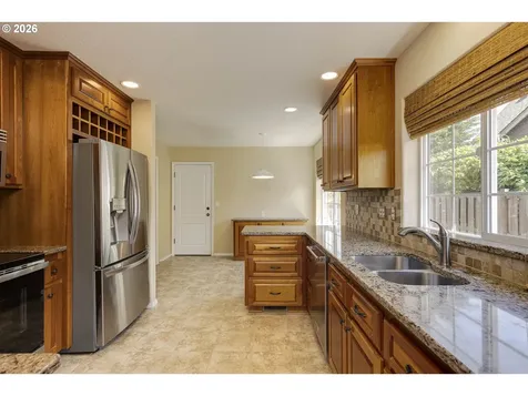 1964 NW Cottonwood Drive Mcminnville OR 97128
