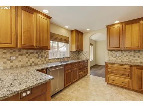 1964 NW Cottonwood Drive Mcminnville OR 97128