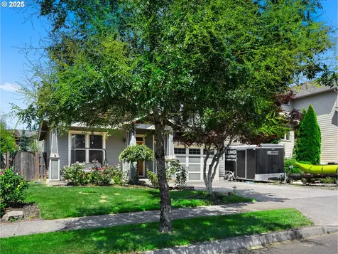 18653 Van Fleet Avenue Sandy OR 97055
