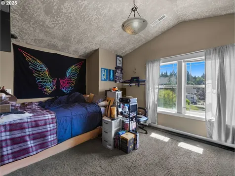 18653 Van Fleet Avenue Sandy OR 97055