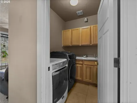 18653 Van Fleet Avenue Sandy OR 97055