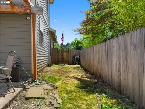 18653 Van Fleet Avenue Sandy OR 97055
