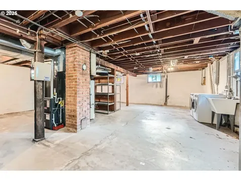 3730 SE Stark Street Portland OR 97214