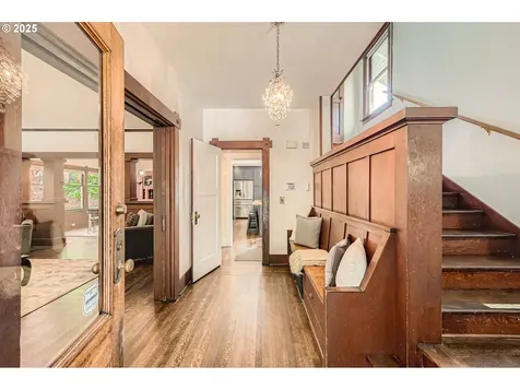 3730 SE Stark Street Portland OR 97214
