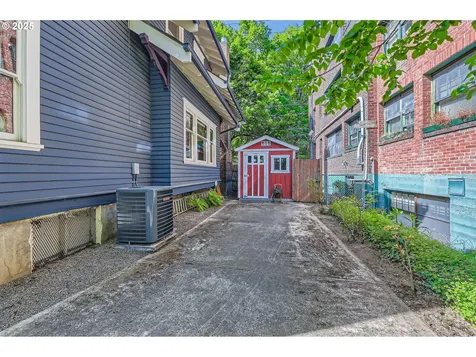 3730 SE Stark Street Portland OR 97214