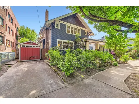 3730 SE Stark Street Portland OR 97214