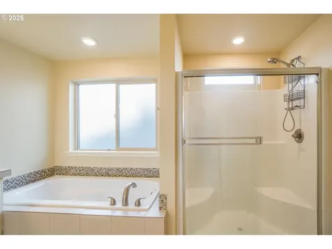 3109 NE 74th Street Vancouver WA 98665