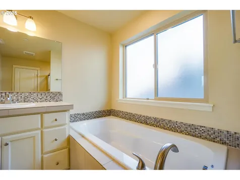3109 NE 74th Street Vancouver WA 98665