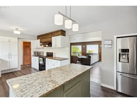 3103 Fremont Street The Dalles OR 97058
