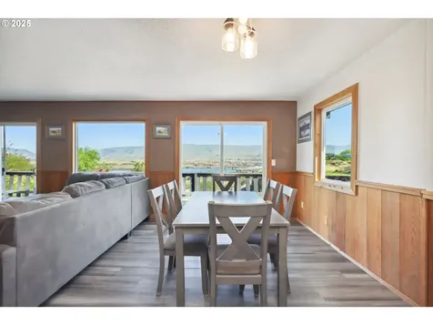 3103 Fremont Street The Dalles OR 97058