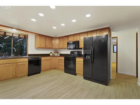 20675 SW Rosa Drive Beaverton OR 97078