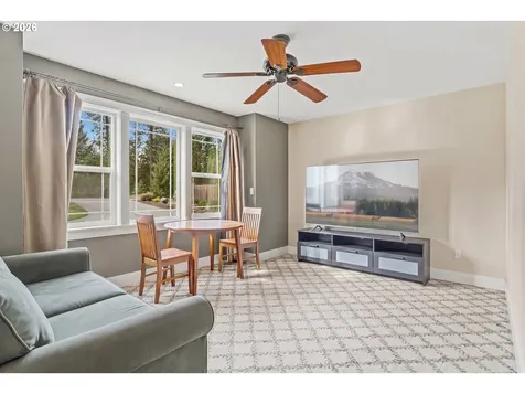 5 Emma Lane Trout Lake WA 98650
