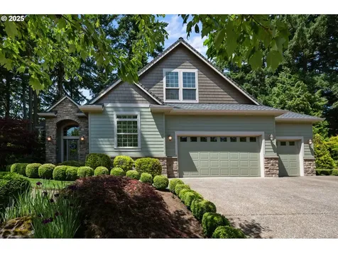 11525 SE Adoline Avenue Happy Valley OR 97086