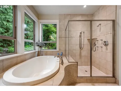 11525 SE Adoline Avenue Happy Valley OR 97086