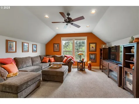 11525 SE Adoline Avenue Happy Valley OR 97086