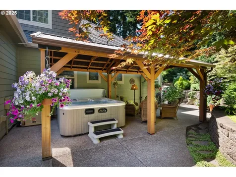 11525 SE Adoline Avenue Happy Valley OR 97086