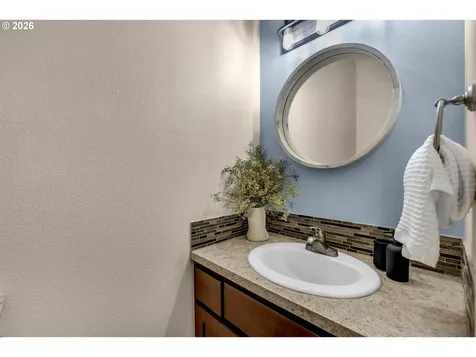 3004 NE 42nd Street Vancouver WA 98663