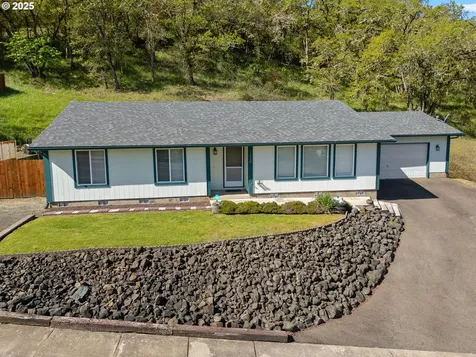 1450 NE Lincoln Street Roseburg OR 97470