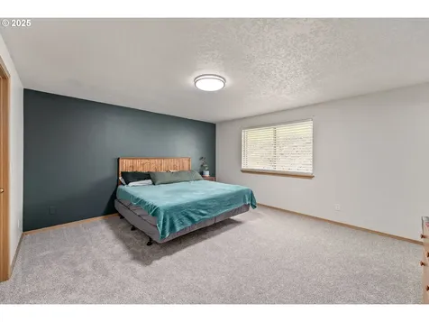 1450 NE Lincoln Street Roseburg OR 97470