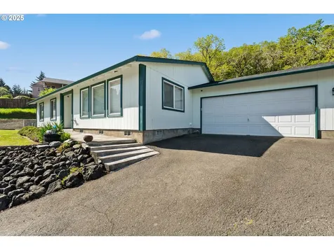 1450 NE Lincoln Street Roseburg OR 97470