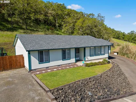 1450 NE Lincoln Street Roseburg OR 97470