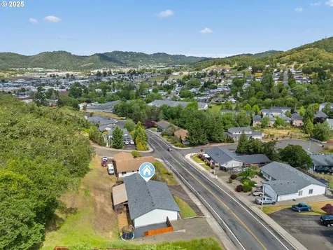 1450 NE Lincoln Street Roseburg OR 97470