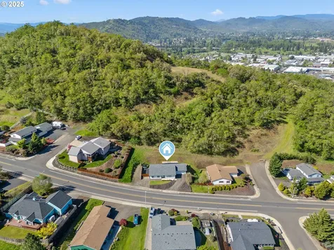 1450 NE Lincoln Street Roseburg OR 97470