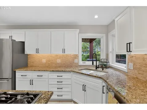12176 SW Ames Lane Portland OR 97224